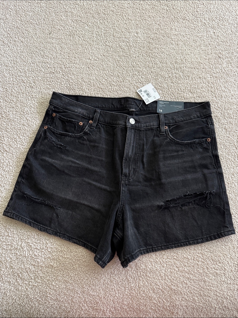 American Eagle Outfitters Black Distressed High-Rise Jean Shorts women’s 16 33”